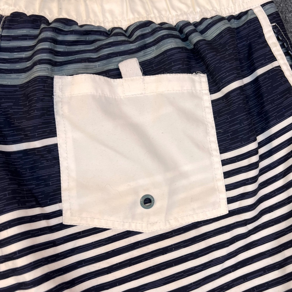 Ocean Pacific Men's 2XL Dark Navy Striped Floral Board Shorts Swim Trunks Beach - Picture 6 of 8